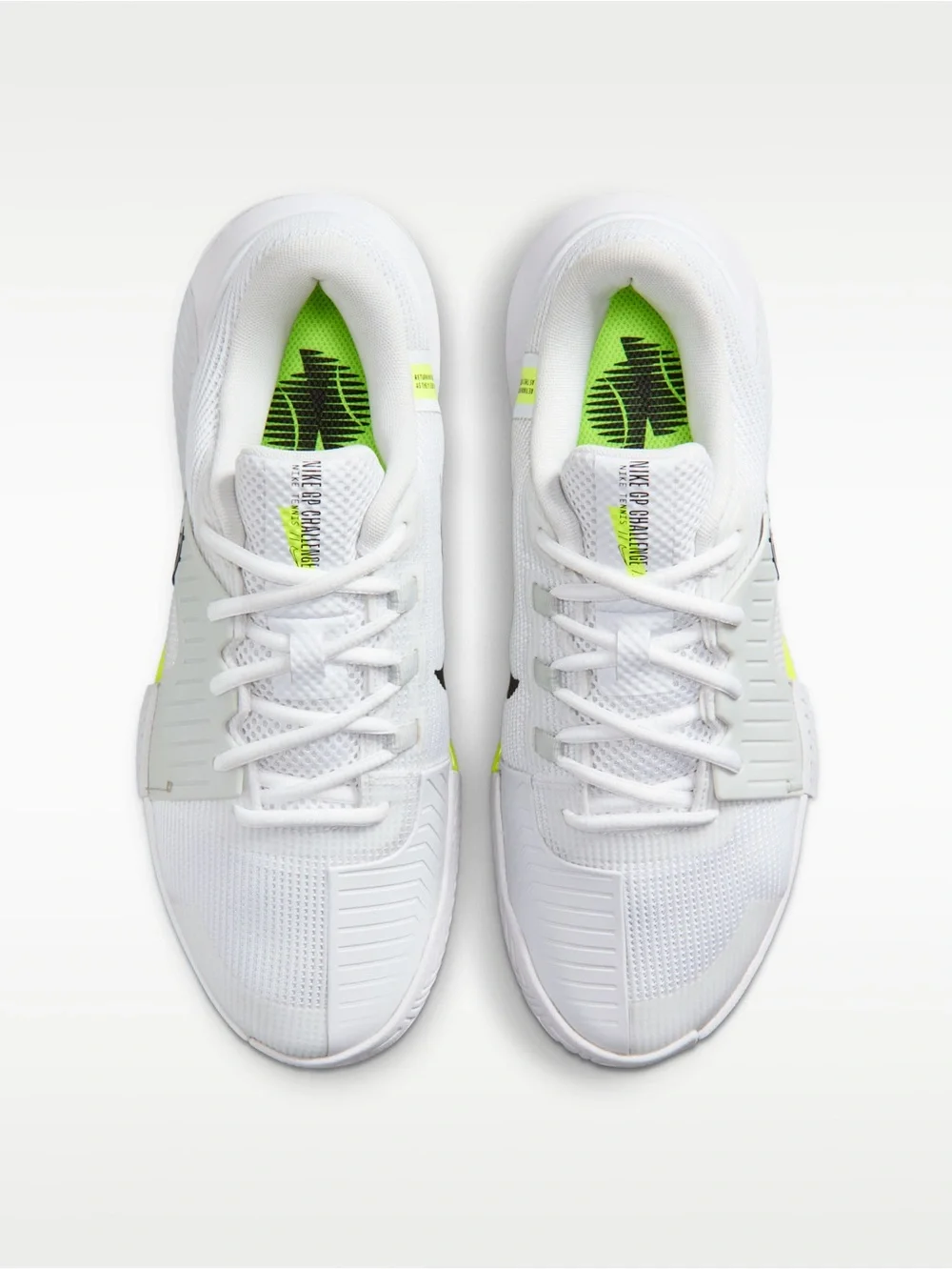 Nike Women’s White GP Challenge 1.5 Tennis Shoes